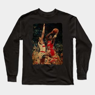 Michael Jordan vs Washington Bullets, 1985 Vintage Long Sleeve T-Shirt